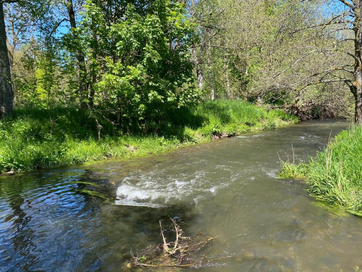 Le Scailleteux - De Charme Cloture, Acces A La Riviere Fauvillers
